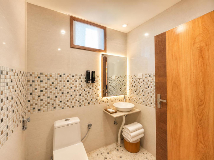 Bathroom, The Triple Crown Bettiah, Pashchim Champaran