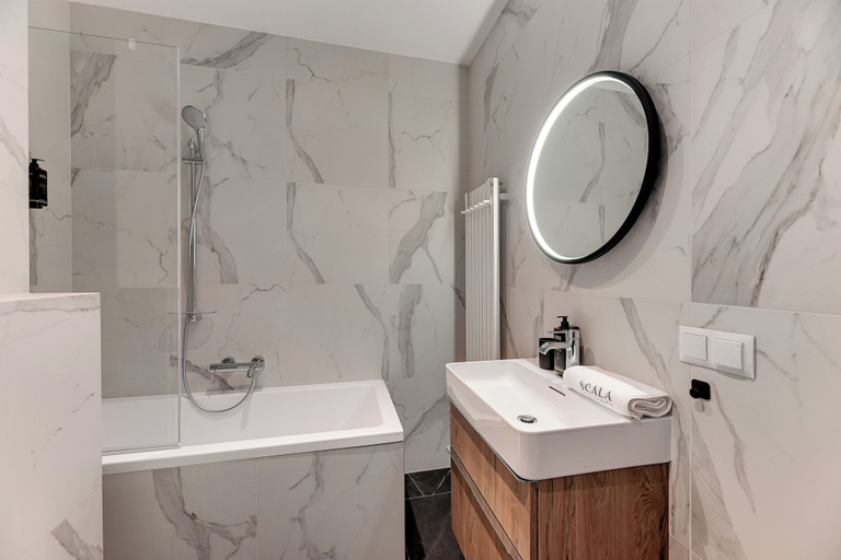 Bathroom 5, Lion Apartments - City Center, Gdańsk City