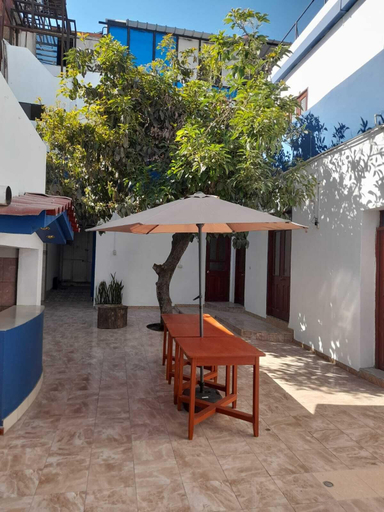 Terrace/patio 4, ILLA HOSTELS, Arequipa