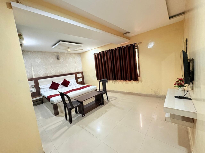 Room 3, Hotel Yatrik inn, Raipur