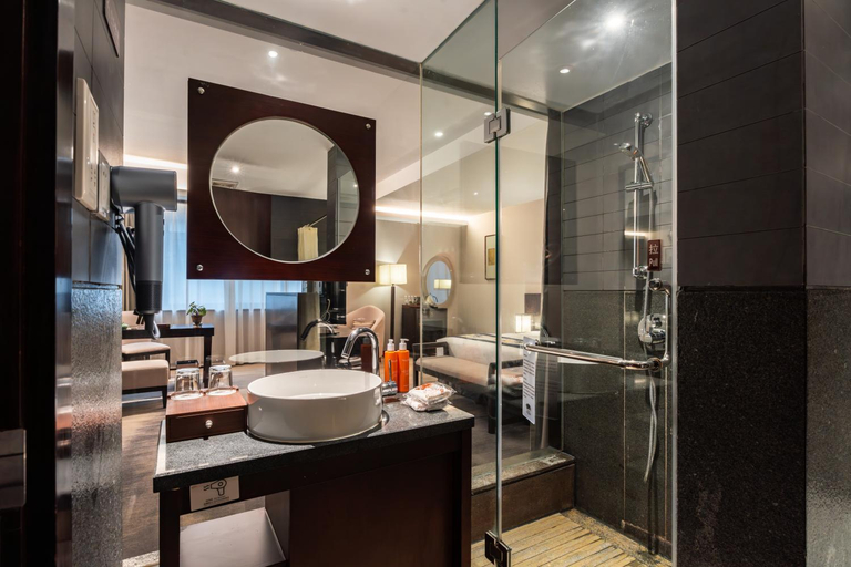 Bathroom 4, Garden Hotel, Suzhou