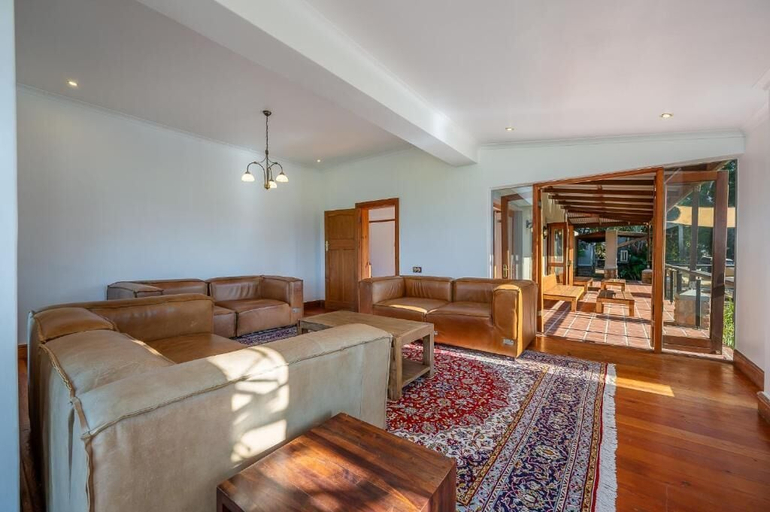 Terrace/patio 2, the MANOR house by Kana Guest Farm, Cape Winelands
