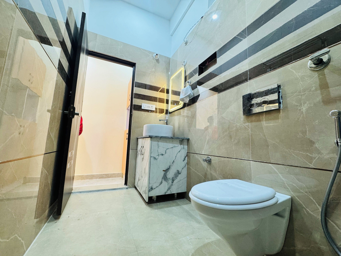 Bathroom 2, Shivlok Residency, Uttarkashi