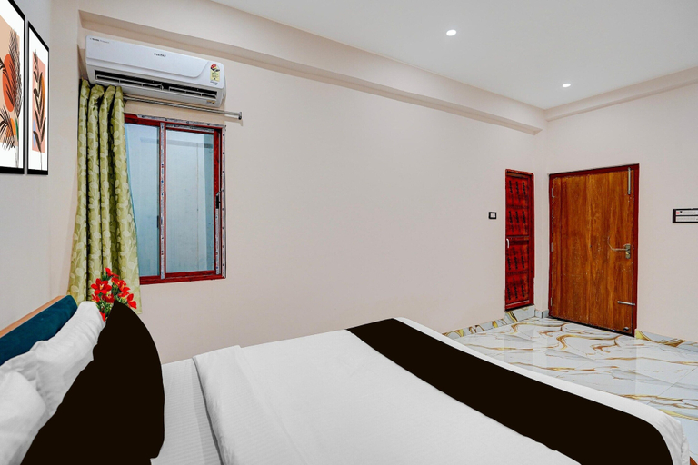 Room 4, Hotel O Vijay Shree Marriage Hall, Gopalganj