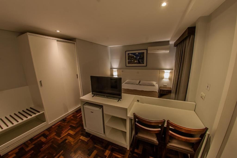 Others 5, Hotel Centro Europeu, Curitiba