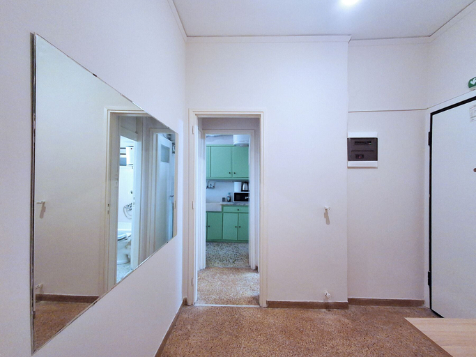 Interior 4, Comfortable Apt near Larissis Metro, Attica