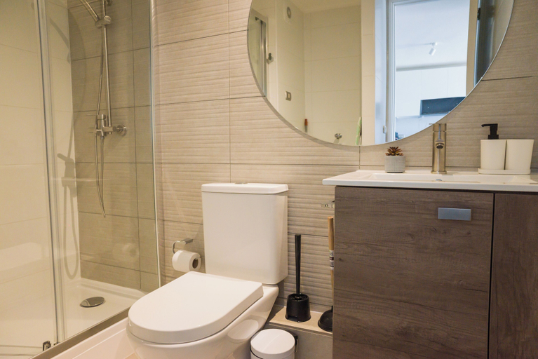 Bathroom 4, Apartment Nearby Metro with Pool, Cordillera