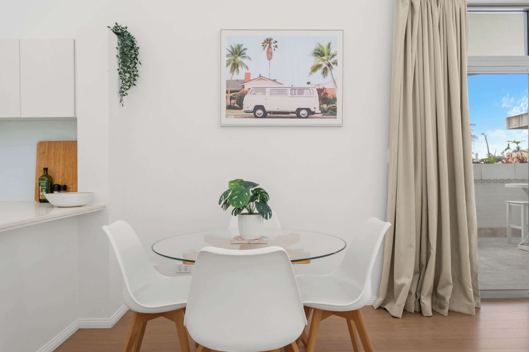 Interior 3, Hidden Oasis 2bed-2bath-1car - 5 Mins to CBD, Fortitude Valley