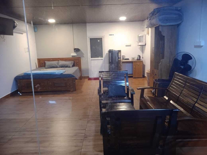 Room 4, Mount View Attappady, Palakkad