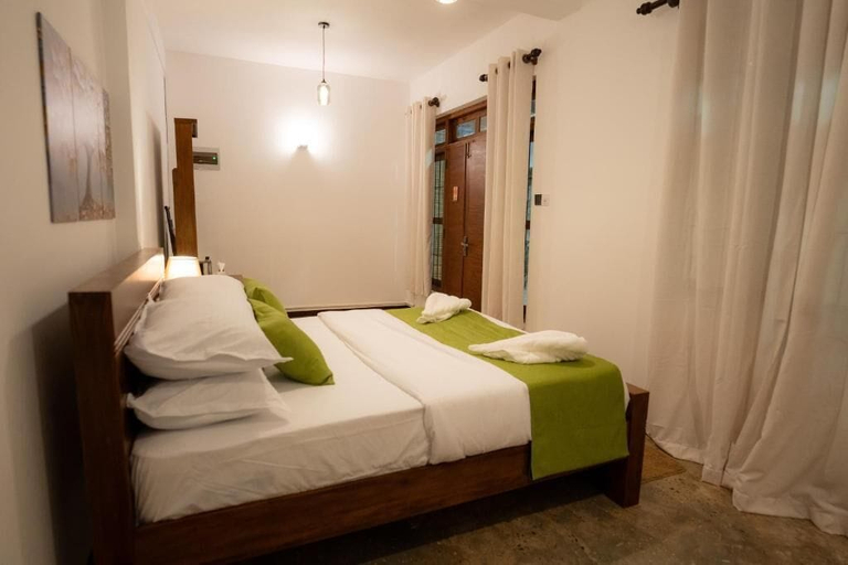 Room 2, Yasasa Ayurvedic Resort, K.F.G. & G. Korale