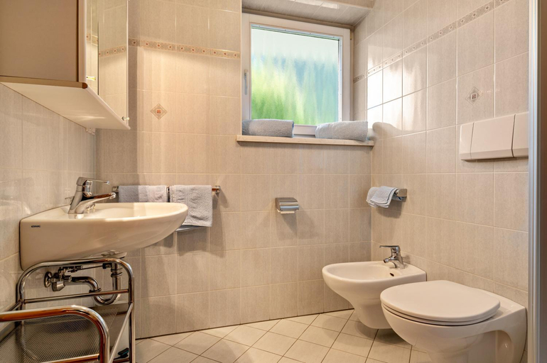 Bathroom 3, Appartments Reichegger, Bolzano