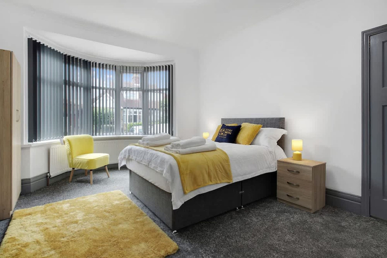 Room 1, 3 Bedroom With Backyard 10 Min to City Centre, Newcastle upon Tyne