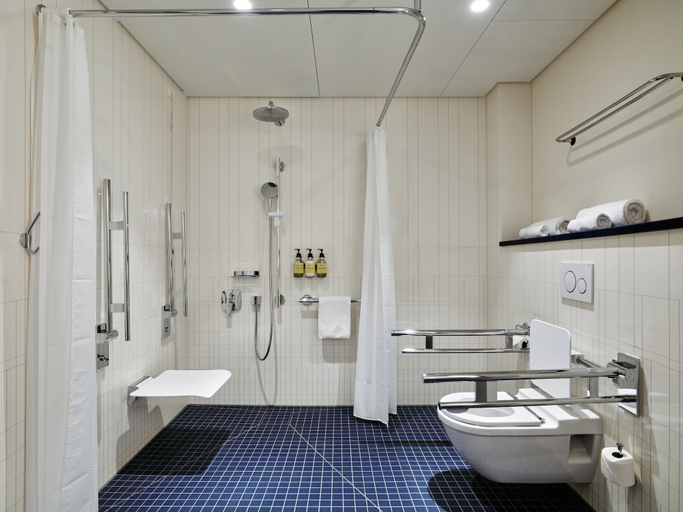 Bathroom 5, Kimpton Main Frankfurt by IHG, Frankfurt am Main