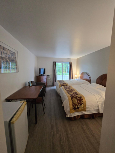 4, Motel chateauterrebonne, Les Moulins