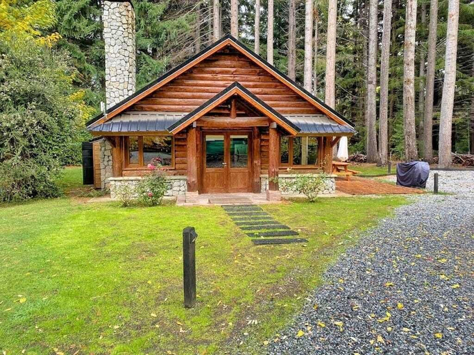 Exterior 3, Cabañas en el bosque patagónico, Los Lagos