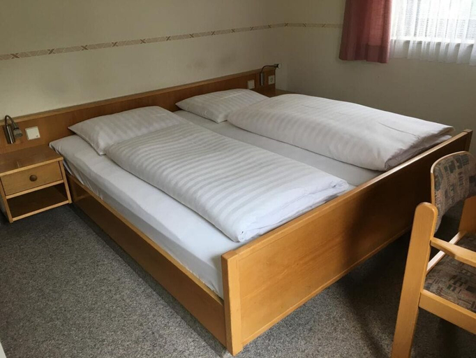 Room 1, Arona Rooms, München