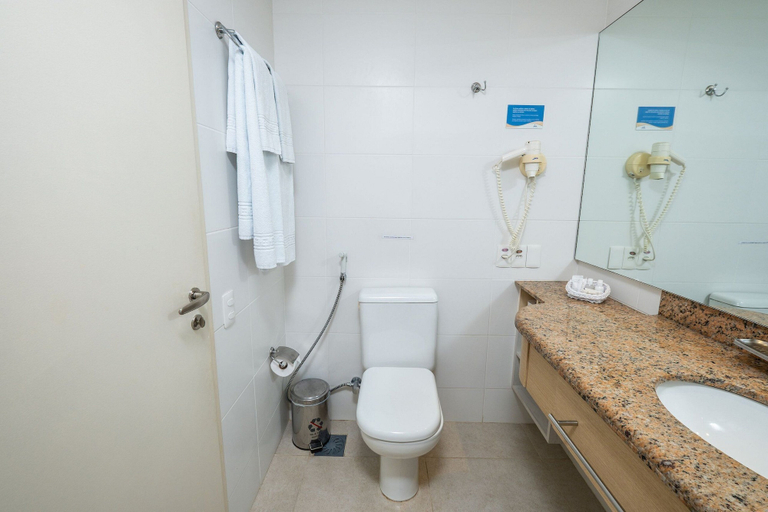 Bathroom 2, Amazing Suite in Luxury Resort w/ Pool Jbv208, Florianopolis