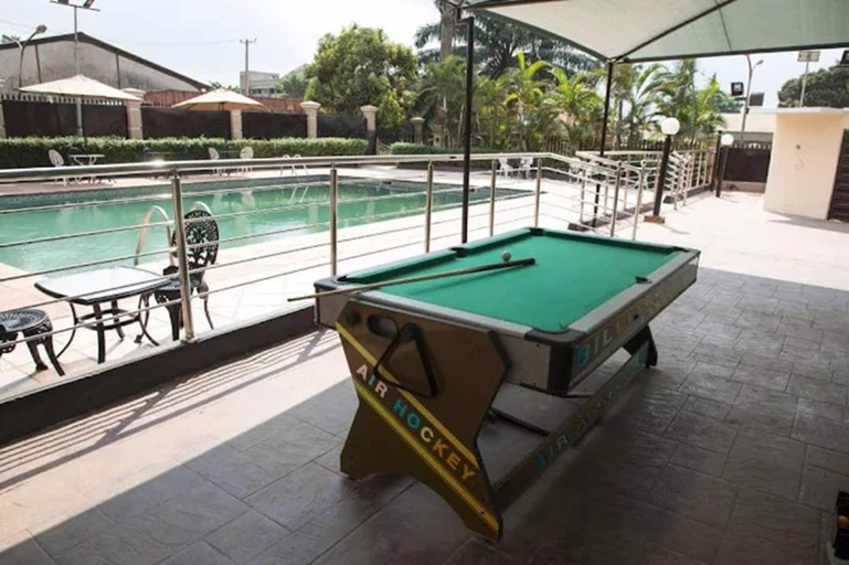 Sport & Beauty, Dees Hotels, Apartments and Suites, Mushin