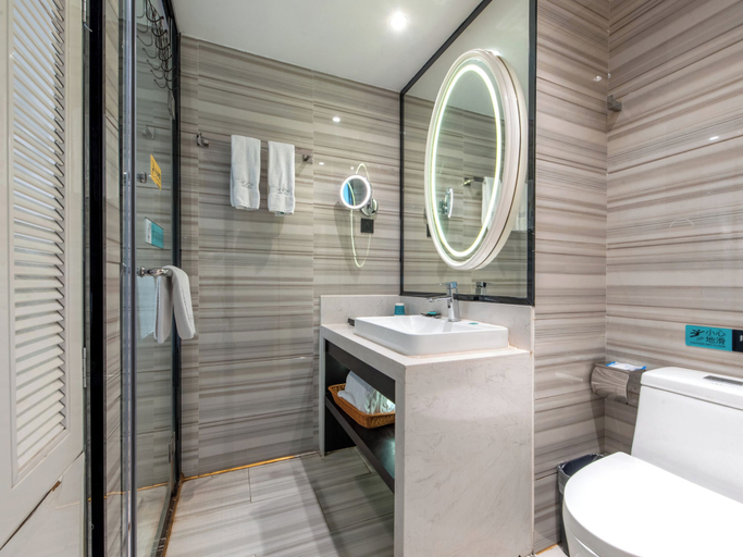 Bathroom 4, XANA LITE Hotel Shixi Metro Station, Guangzhou