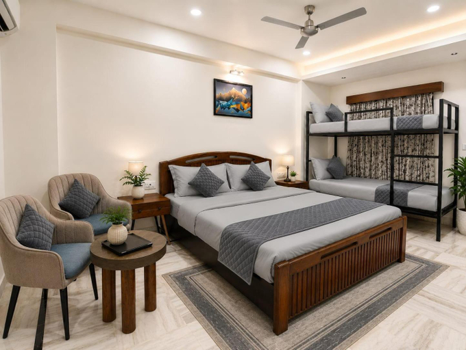 Bedroom