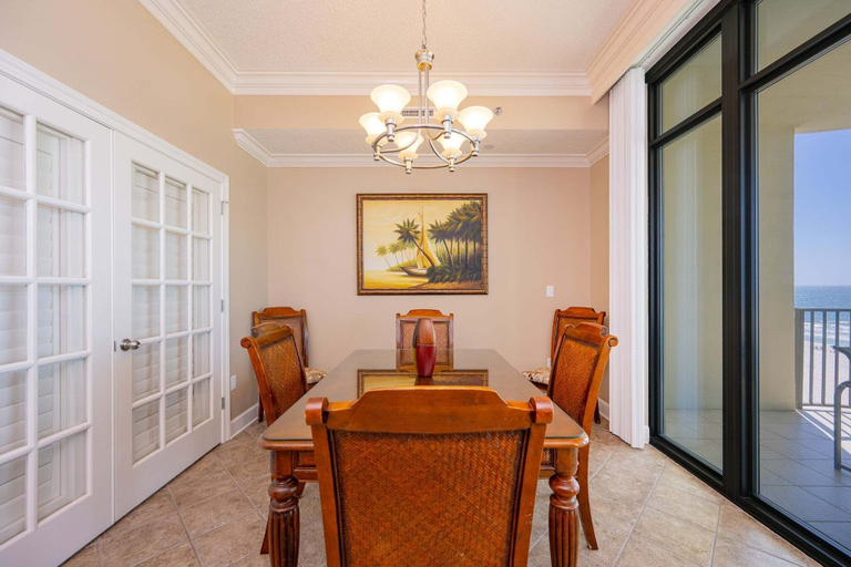 Dining, Phoenix West 405 3 Bedroom Condo, Baldwin
