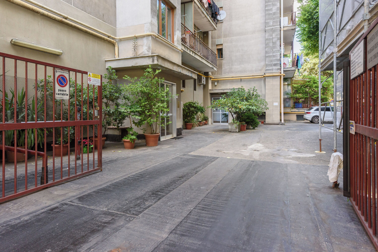 Property grounds 4, Orsini by MMega, Florence
