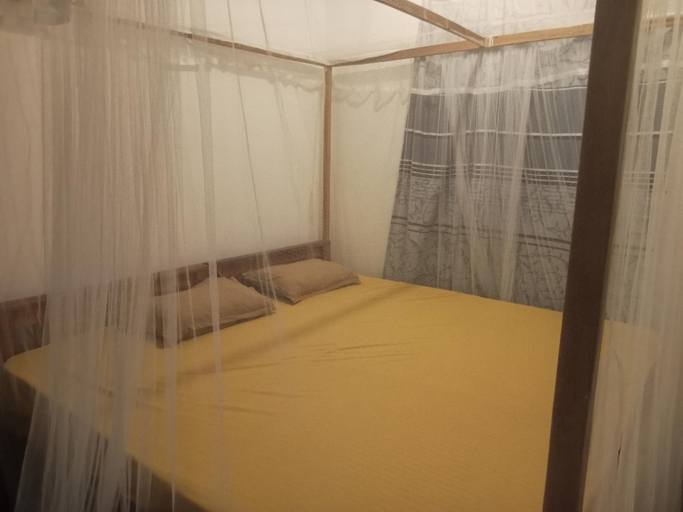 Bedroom 3, Beach Villa, Pothuvil