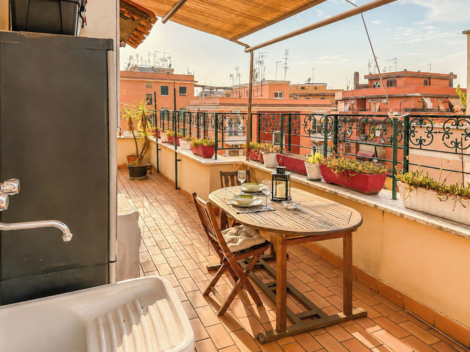 Outdoor dining 5, Terrazza di Jo, Roma