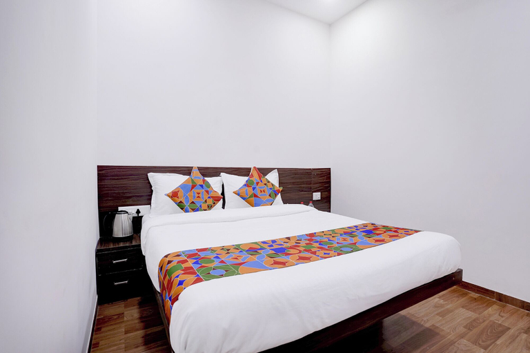 Room 3, Fabhotel Dwarka Inn, Nashik