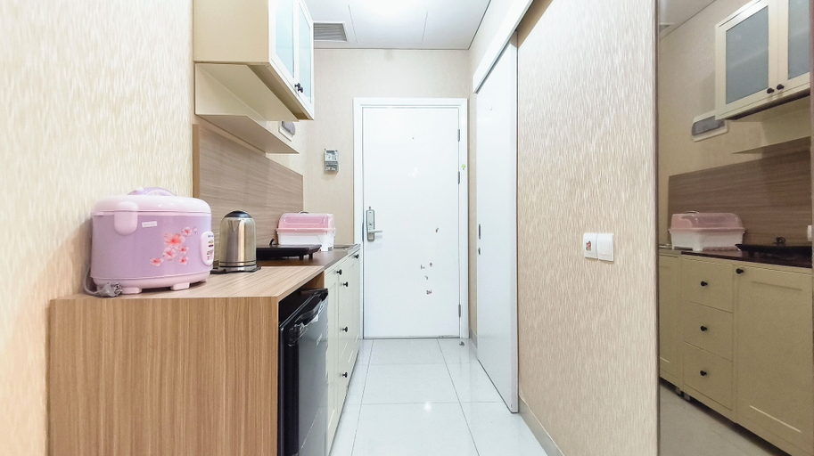 Private kitchen 4, Modern Look Studio At Apartment The Vertu, Surabaya
