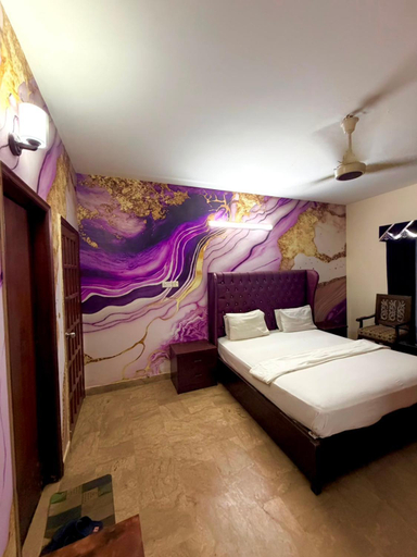 3, Karachi Inn Guest House Clifton, Karachi