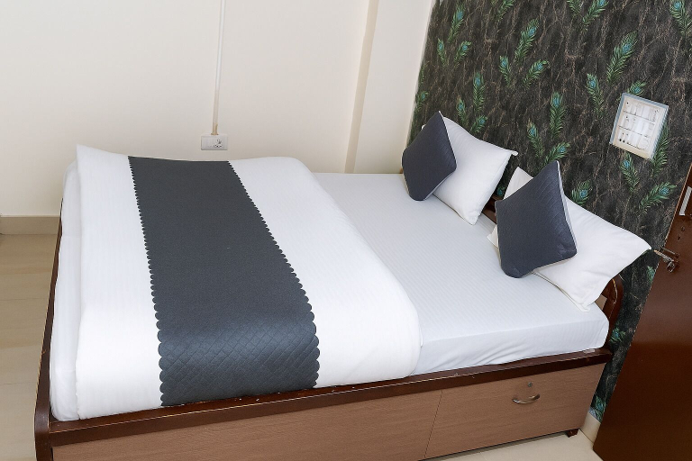 Others 5, Dev Hotel Mansarovar, Jaipur