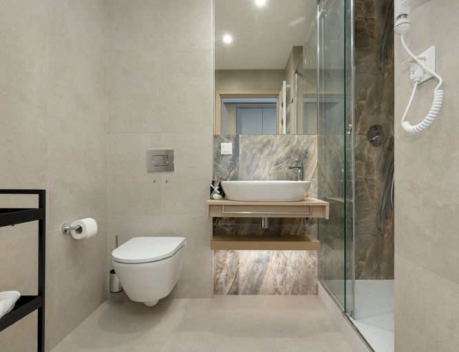Bathroom 2, Holiday Studio With air Conditioning, Summer Pool, Kamień