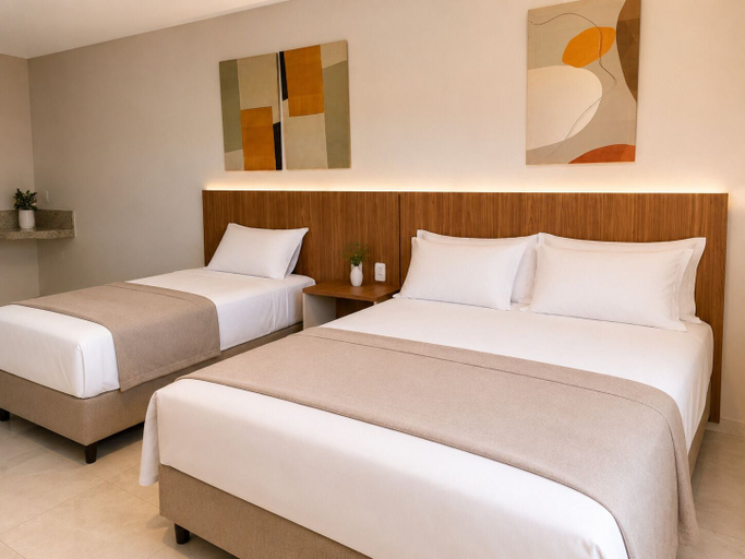 Room 3, Exclusive Hotel, Campos Sales