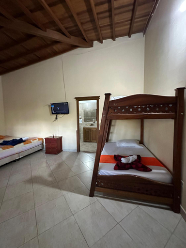 2, Hosteria Mirador del Sol, Sopetrán