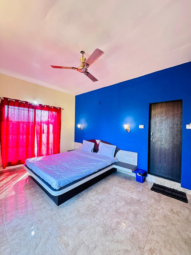 Bedroom 2, Shree Villa, Satara