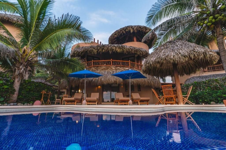 Pool 4, Escondite Residences, José Azueta