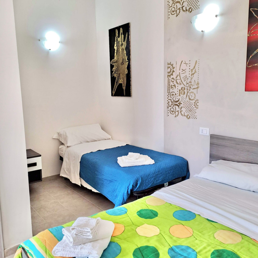 Room 5, Farmhouse with swimming pool in Capo Vaticano, Vibo Valentia