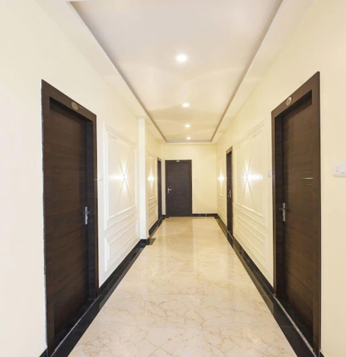 Lobby 5, HOTEL HARITAJ, Varanasi