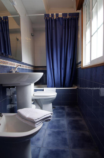 Bathroom, Hotel As Areas I, Lugo