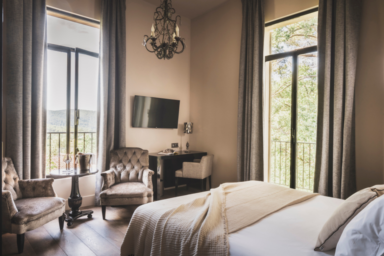 Bedroom 3, Les Lodges Sainte Victoire Hotel & Spa, Bouches-du-Rhône