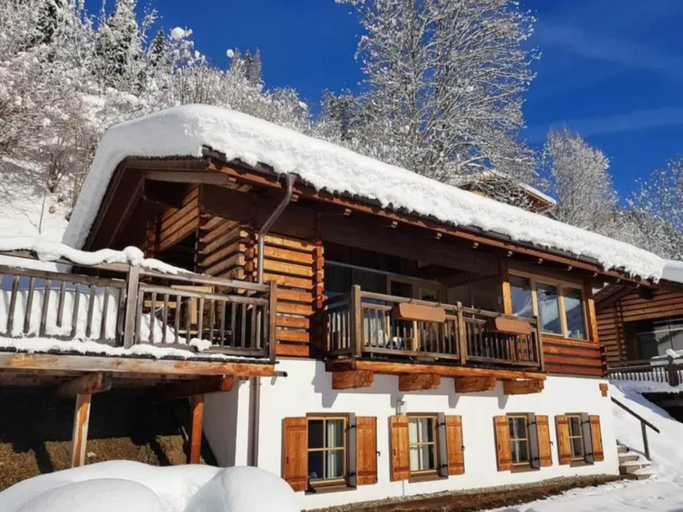 Others 1, Austrian Mountain Chalet Retreat, Zell am See