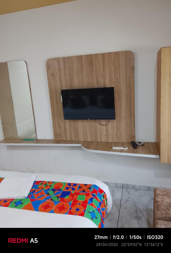 Bedroom 4, HOTEL ALPINE, Ahmadabad