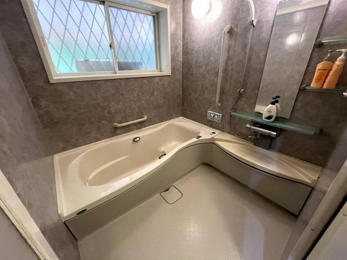 Bathroom 4, EL BOSQUE, Oyama