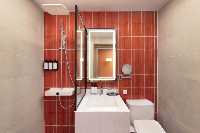 Bathroom 5, Mercure Ambassador Seoul Dongdaemun, Jung