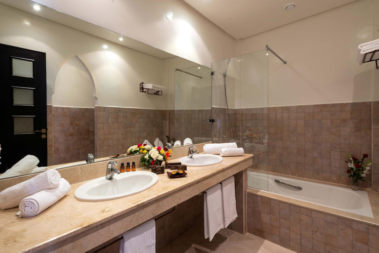 Bathroom 4, Marrakech Ryads Parc and Spa, Marrakech