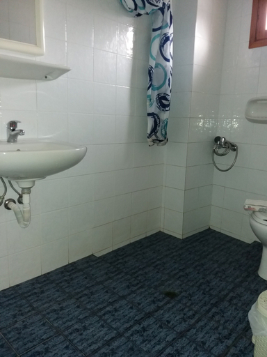 Bathroom, Eftihia Studios Lentas, Crete