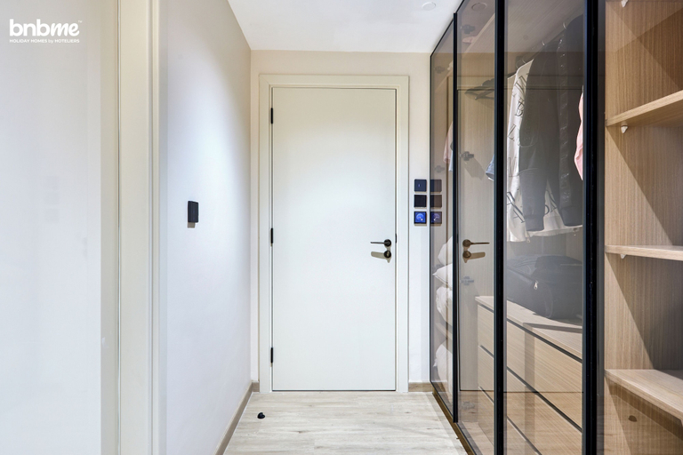 Interior 3, bnbme - The Cove B2 - 1BR plus Study, Dubai