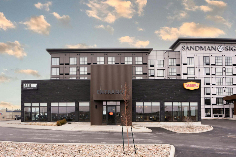 Exterior & Views 1, Sandman Signature Dartmouth Hotel & Suites, Halifax