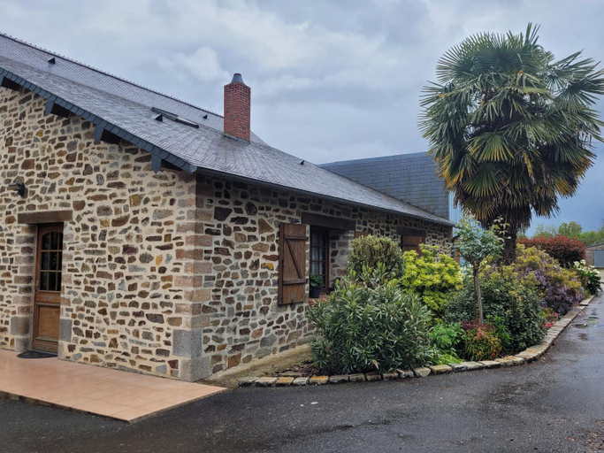 Others 5, Chambres d'hotes, Mayenne